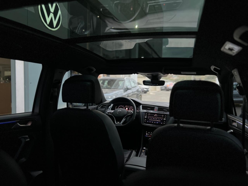 tiguan allspace 2.0 r-line 300tsi31