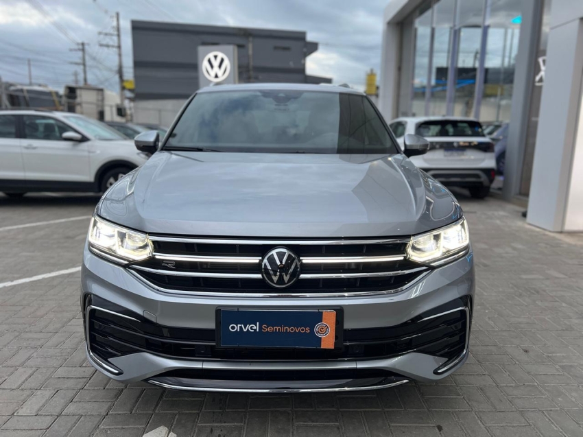 tiguan allspace 2.0 r-line 300tsi3