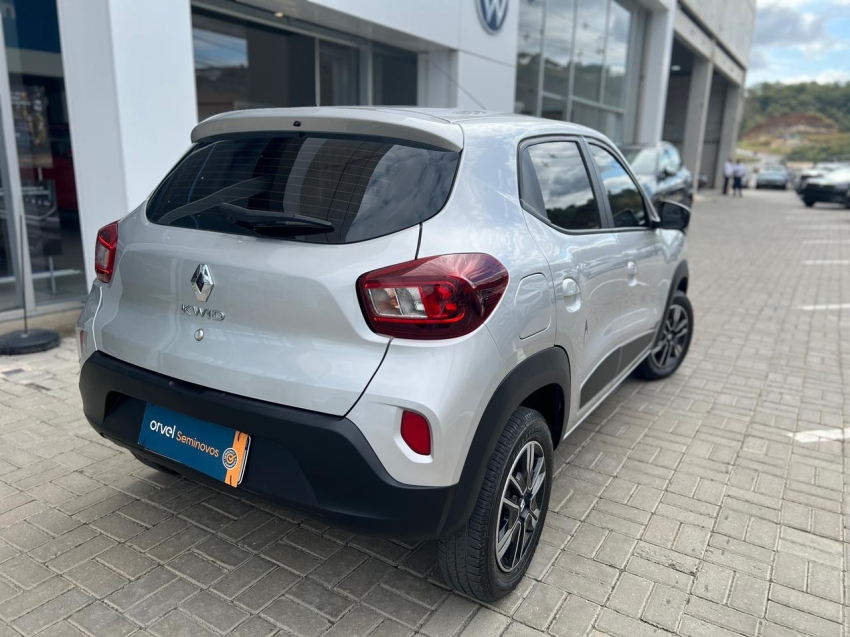 kwid intense 1.0 12v flex mec8