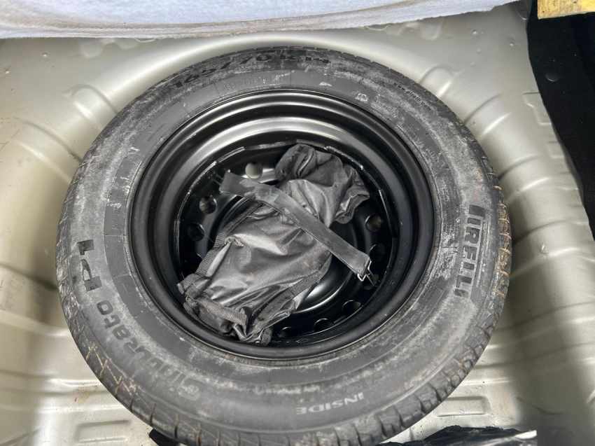 kwid intense 1.0 12v flex mec7