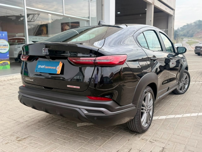 fastback 1.0 200 turbo flex aut9