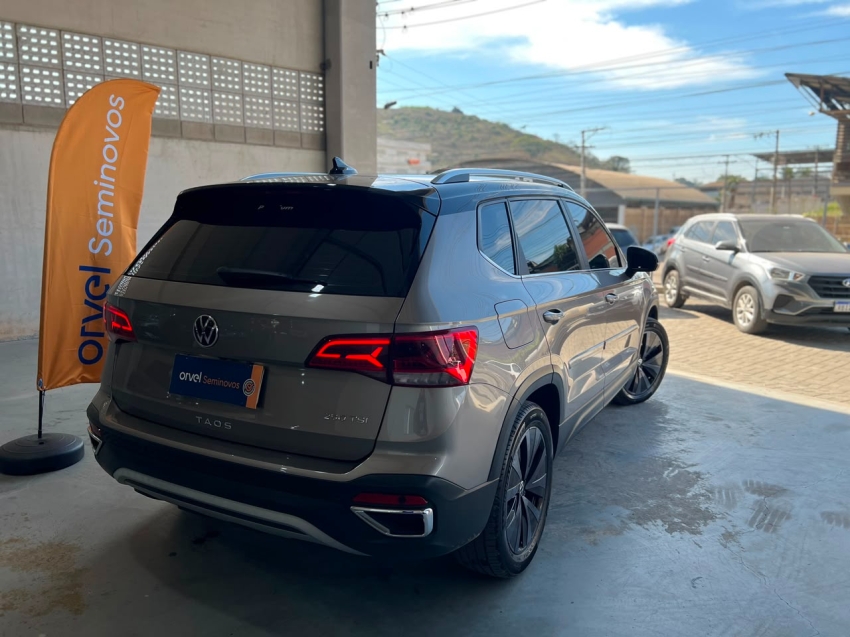 taos highline 1.4 tb 250 tsi flex aut9