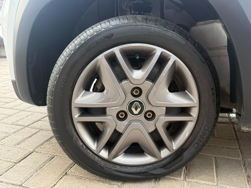 kwid intense 1.0 12v flex mex6