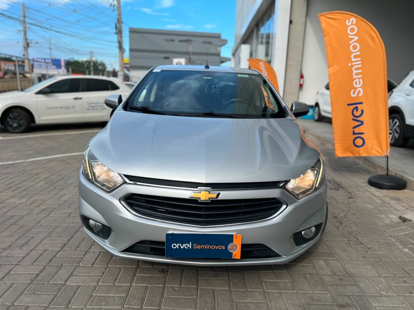 onix hatch 1.4 ltz flex aut2