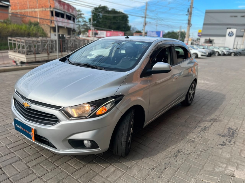 onix hatch 1.4 ltz flex aut4