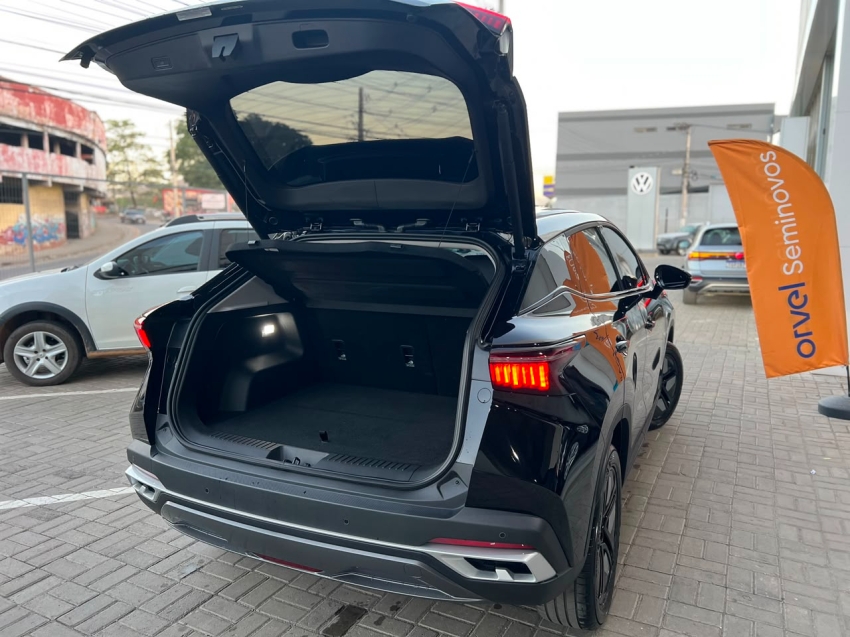 omoda 5 1.5 tgdi hev prestige dht6