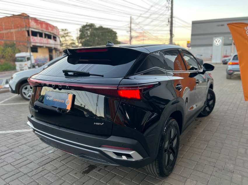 omoda 5 1.5 tgdi hev prestige dht7