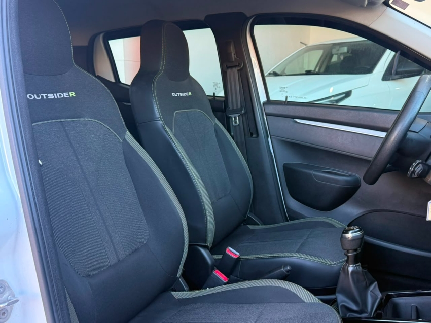 renault kwid outsider 1.0 flex mec.17