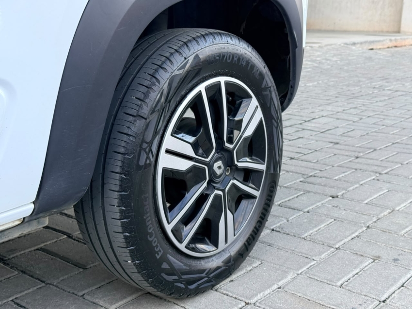 kwid intense 1.0 flex 12v 5p mec.5