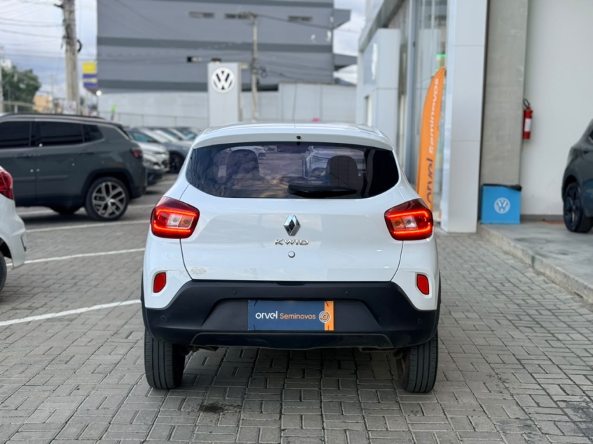 kwid intense 1.0 flex 12v 5p mec.6