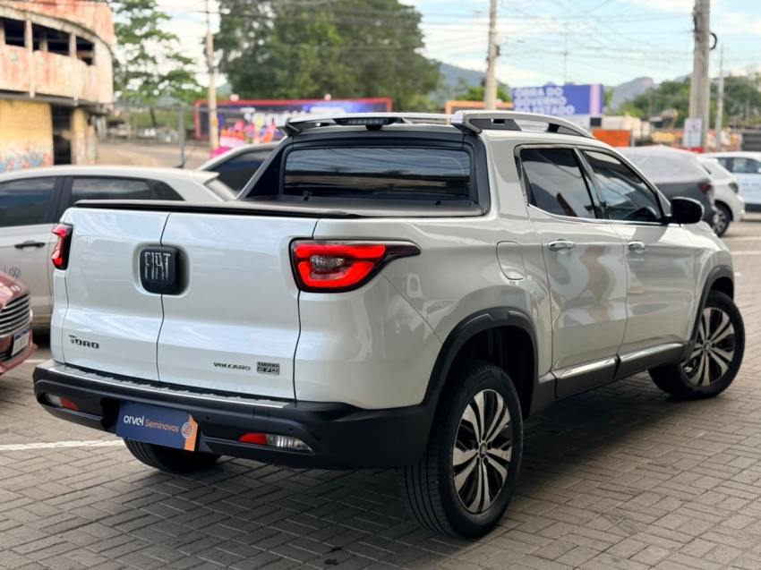 fiat toro volcano t270 1.3t flex at62