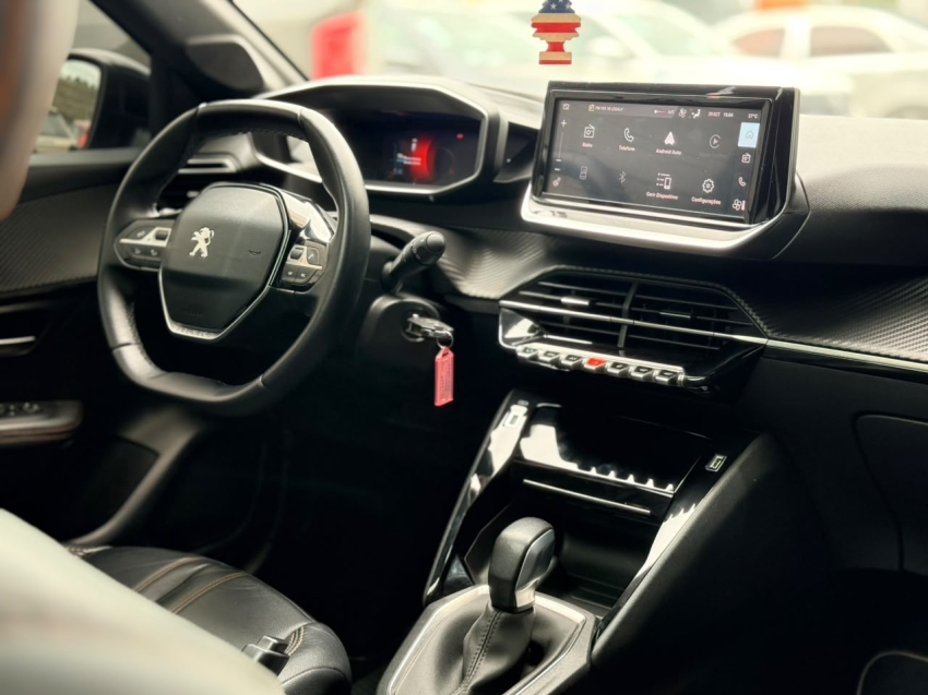 peugeot 208 roadtrip 1.6 flex at12