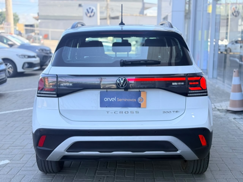 T-Cross Comfortline 1.0 Tb 200 TSI 1.0 Flex Aut.6