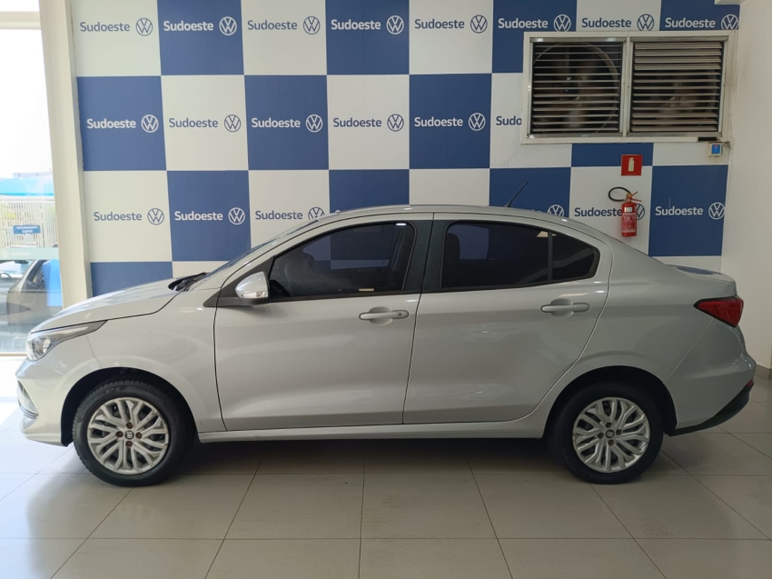 fiat cronos 1.3 firefly flex manual 4p 2022