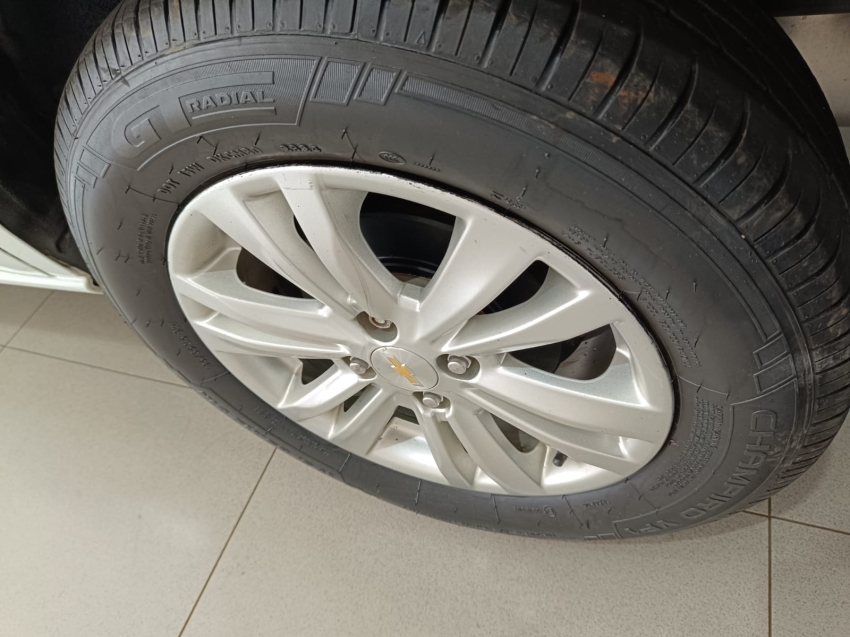chevrolet spin 1.8 lt 8v flex 4p automatico 2023