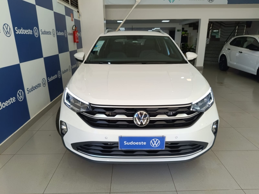 volkswagen nivus 1.0 200 tsi total flex highline automatico 5p 2024