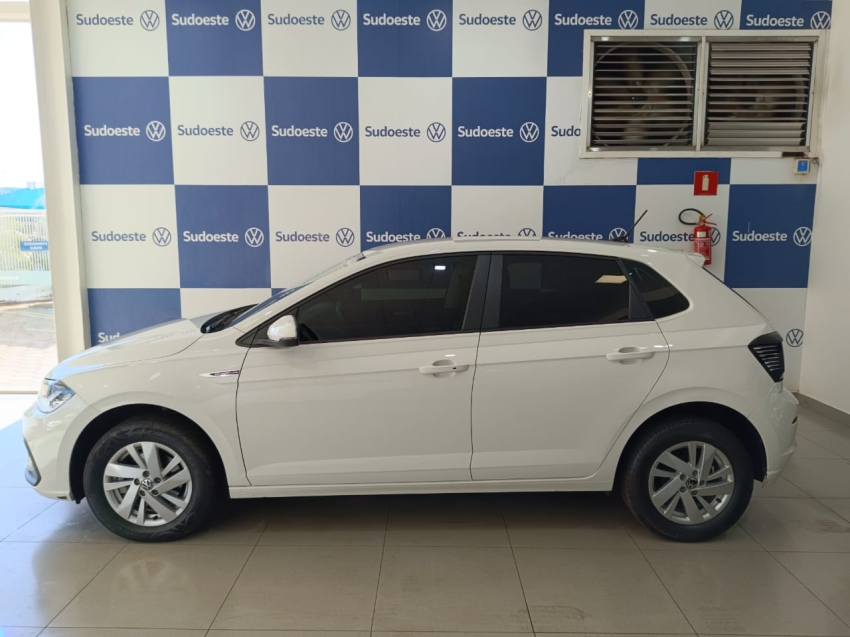 volkswagen polo 1.0 170 tsi comfortline automatico flex 5p 2025
