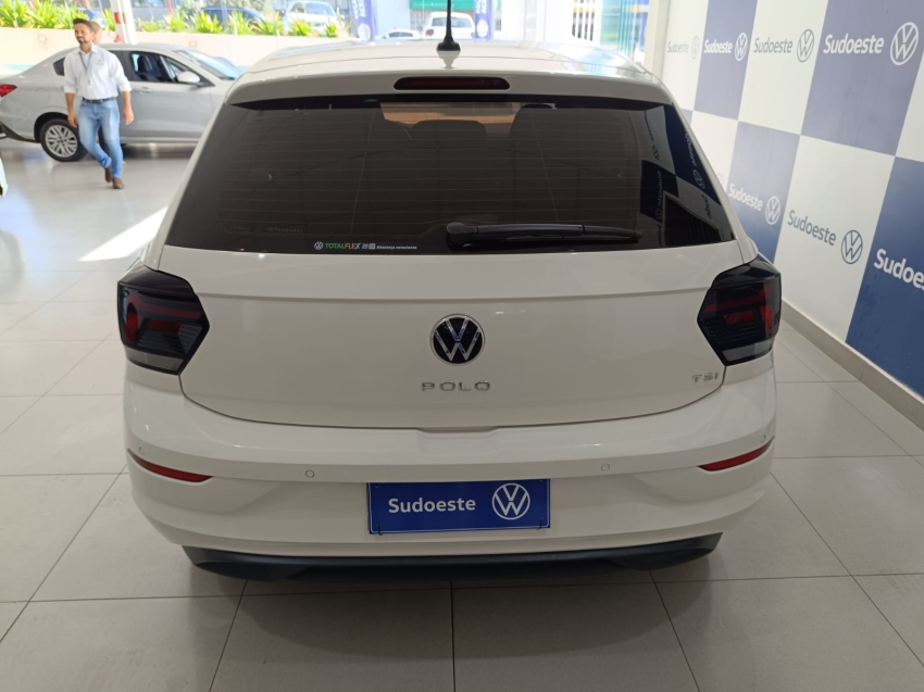 volkswagen polo 1.0 170 tsi comfortline automatico flex 4p 2024