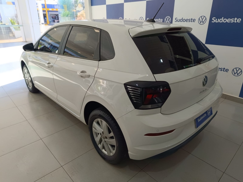 volkswagen polo 1.0 170 tsi comfortline automatico flex 4p 2024