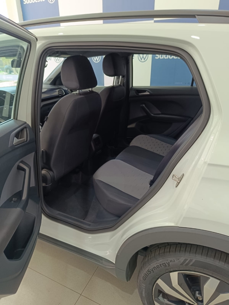 volkswagen t-cross 1.0 200 tsi total flex comfortline automatico 5p 2024