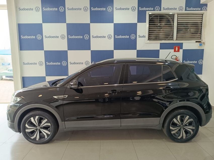 volkswagen t-cross 1.4 250 tsi total flex highline automatico 1.3 5p 2022