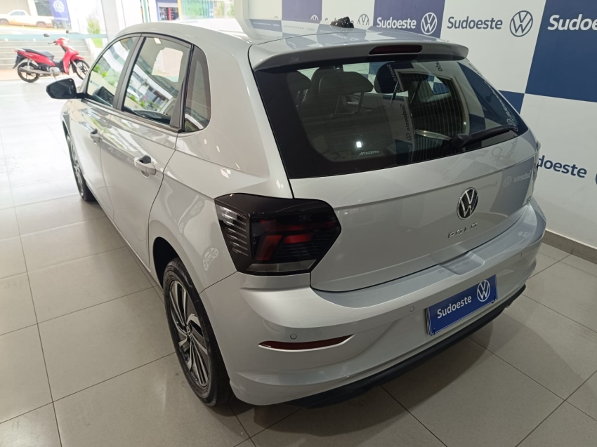 volkswagen polo 1.0 170 tsi highline automatico flex 5p 2025