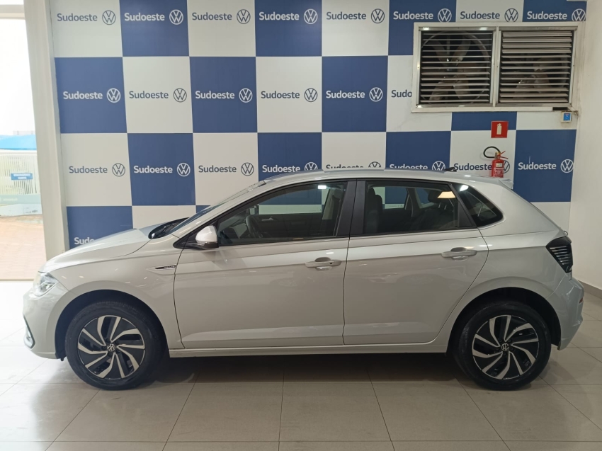 volkswagen polo 1.0 170 tsi highline automatico flex 5p 2025