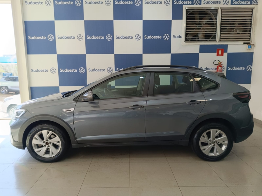 volkswagen nivus 1.0 200 tsi total flex comfortline automatico 5p 2024