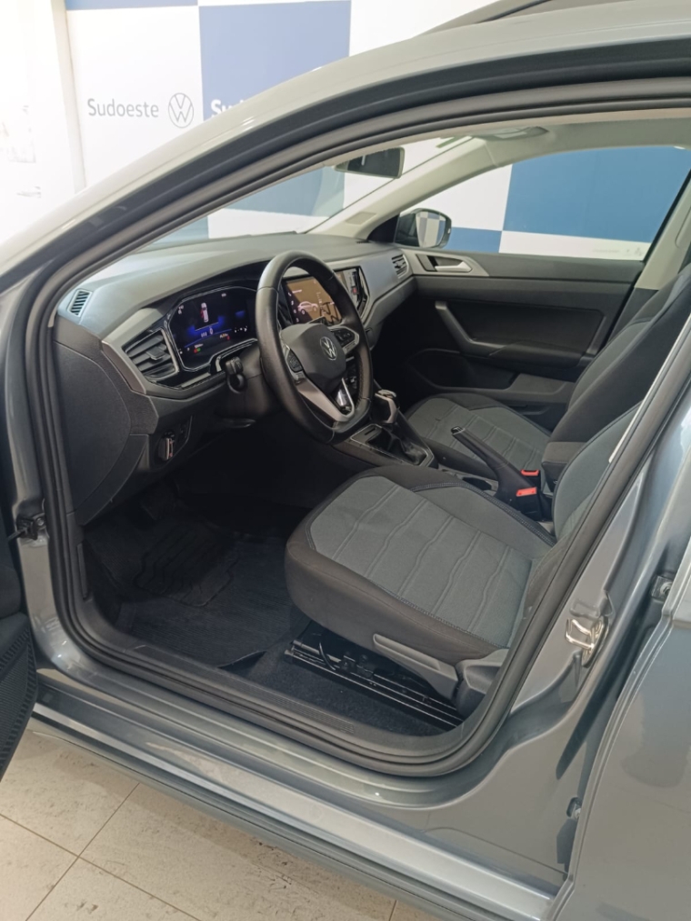 volkswagen nivus 1.0 200 tsi total flex comfortline automatico 5p 2024