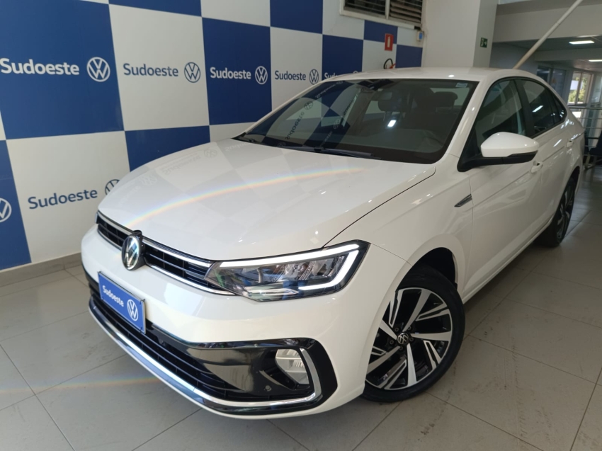 volkswagen virtus 1.0 200 tsi highline automatico flex 4p 2024