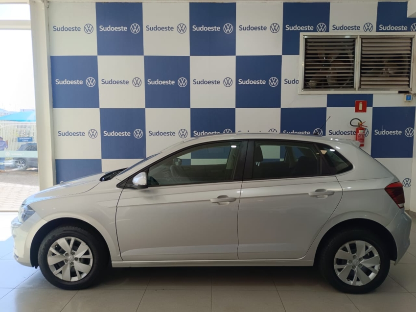 volkswagen polo 1.6 msi total flex manual 5p 2020