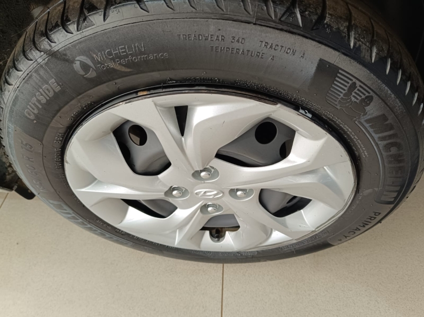 hyundai hb20s 1.0 12v flex comfort plus manual 4p 2025