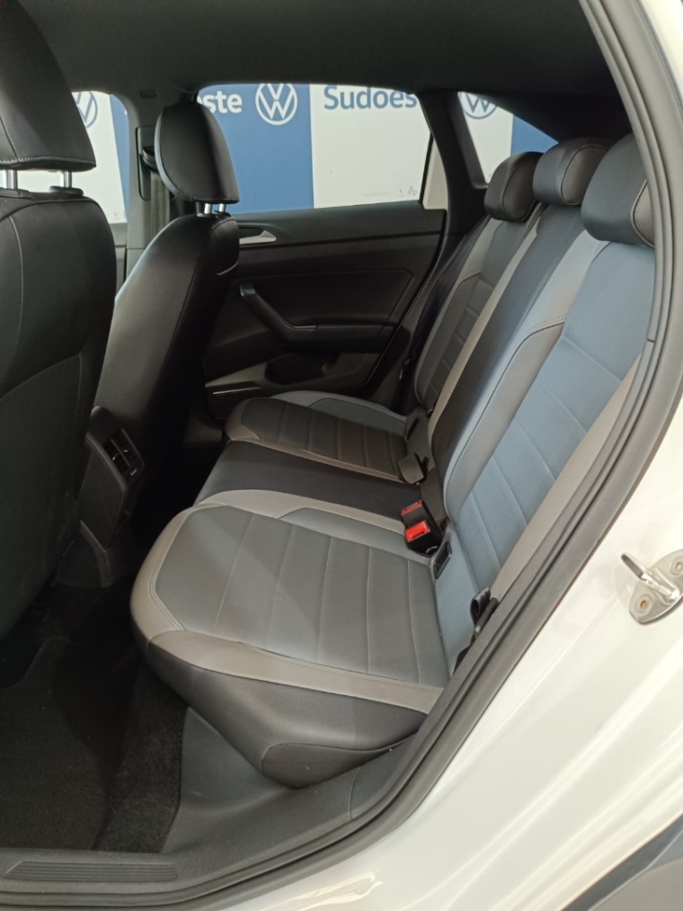 volkswagen nivus 1.0 200 tsi total flex highline automatico 5p 2023