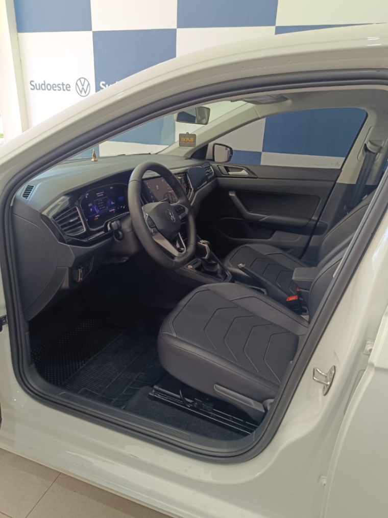 volkswagen virtus 1.0 200 tsi comfortline automatico flex 4p 2024