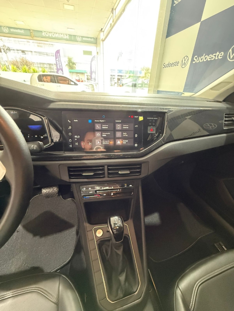 volkswagen virtus 1.0 200 tsi comfortline automatico 9.9 flex 4p 2024