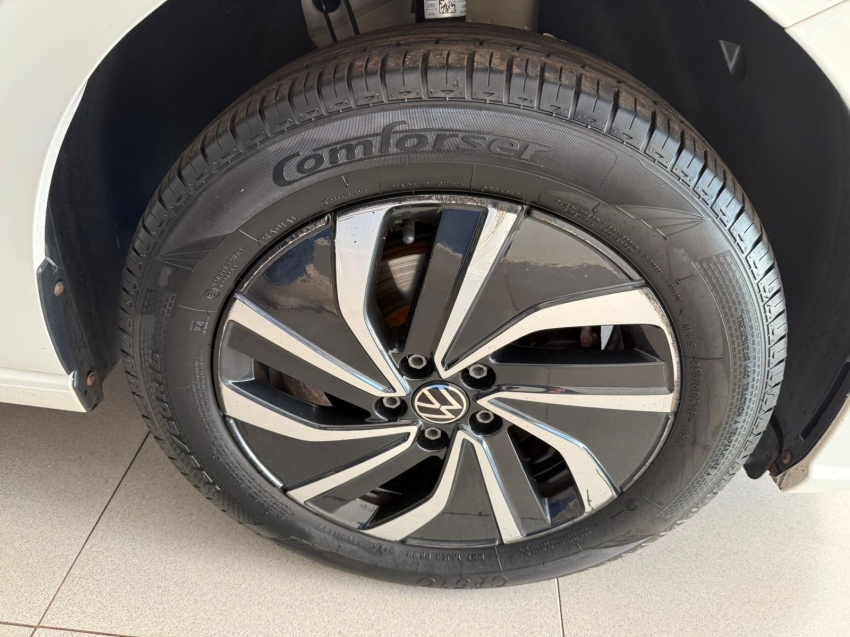 volkswagen polo 1.0 170 tsi highline automatico 9.9 flex 5p 202414 volkswagen polo 1.0 170 tsi highline automatico 9.9 flex 5p 202414