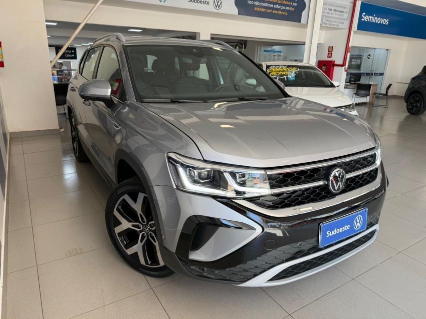 volkswagen taos 1.4 250 tsi total flex highline automatico 1.3 5p 20242 volkswagen taos 1.4 250 tsi total flex highline automatico 1.3 5p 20242