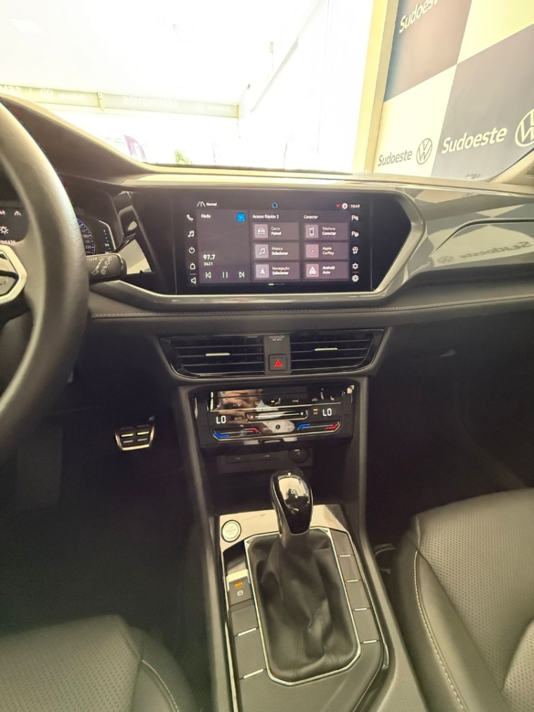 volkswagen taos 1.4 250 tsi total flex highline automatico 1.3 5p 20249 volkswagen taos 1.4 250 tsi total flex highline automatico 1.3 5p 20249