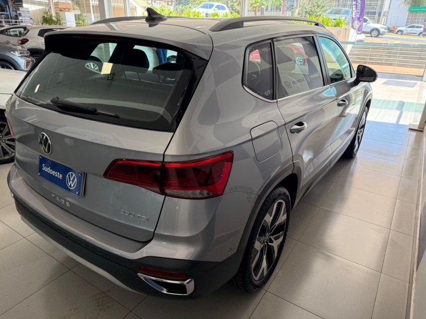 volkswagen taos 1.4 250 tsi total flex highline automatico 1.3 5p 20246 volkswagen taos 1.4 250 tsi total flex highline automatico 1.3 5p 20246