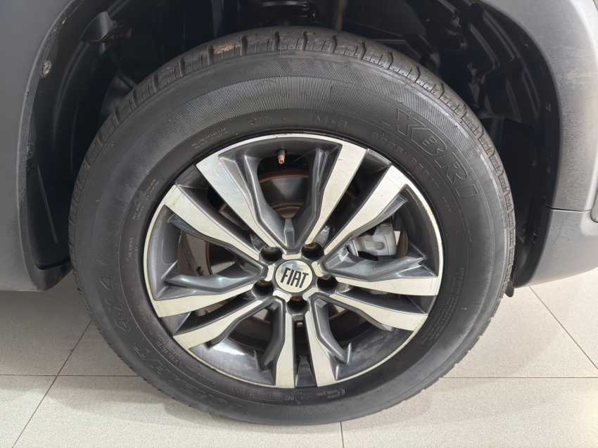 fiat toro 2.0 16v turbo diesel freedom 4wd at9 1.9 4p automatico 202213 fiat toro 2.0 16v turbo diesel freedom 4wd at9 1.9 4p automatico 202213