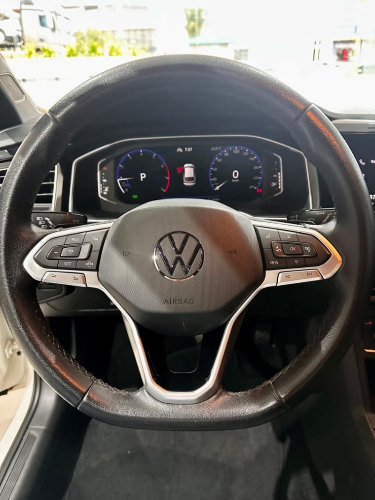 volkswagen nivus 1.0 200 tsi total flex highline automatico 9.9 5p 202213