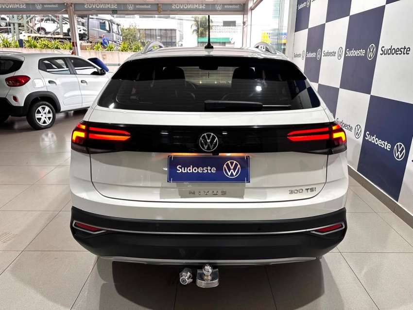 volkswagen nivus 1.0 200 tsi total flex highline automatico 9.9 5p 20225