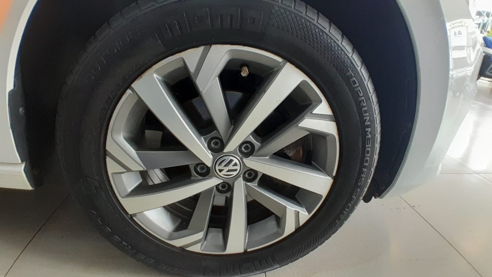 volkswagen virtus 1.0 200 tsi comfortline automatico flex 4p 202014