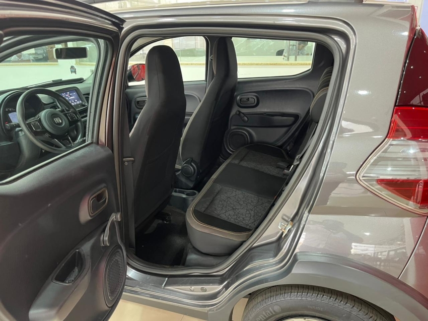 fiat mobi 1.0 evo flex trekking manual 5p 202413