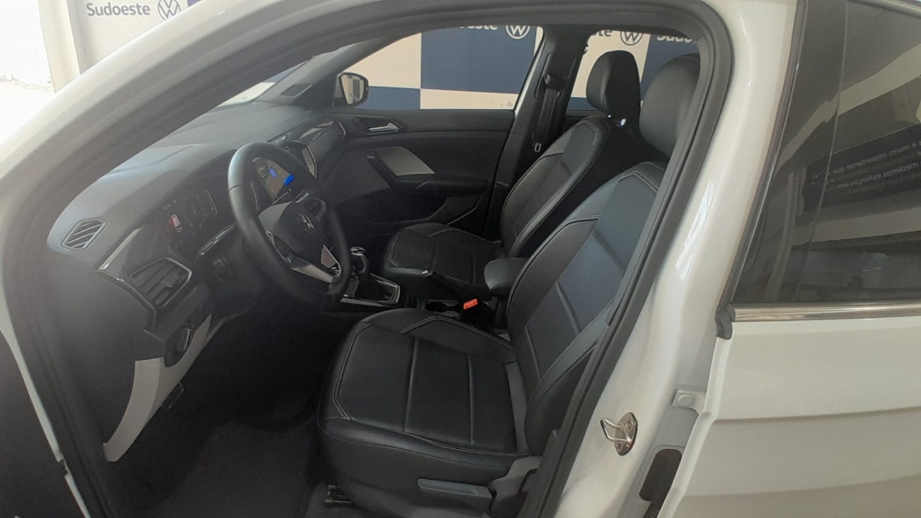 volkswagen t-cross 1.4 250 tsi total flex highline automatico 5p 202411