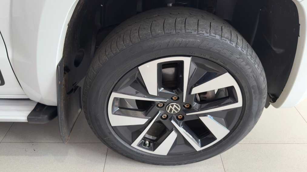 volkswagen amarok 3.0 v6 tdi diesel extreme cd 4motion automatico 4p 202514