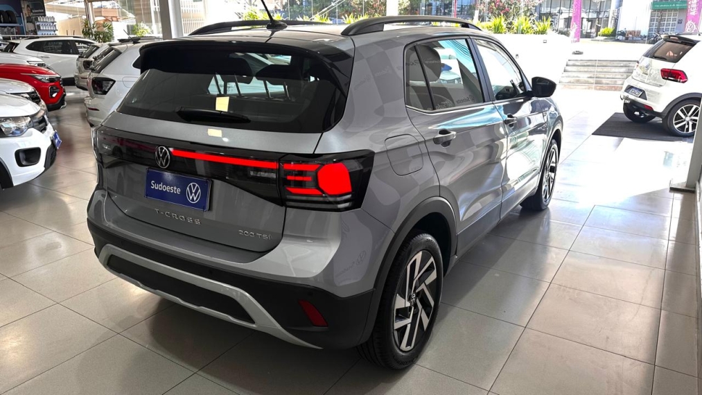 volkswagen t-cross 1.0 200 tsi total flex comfortline automatico 9.9 5p 20256