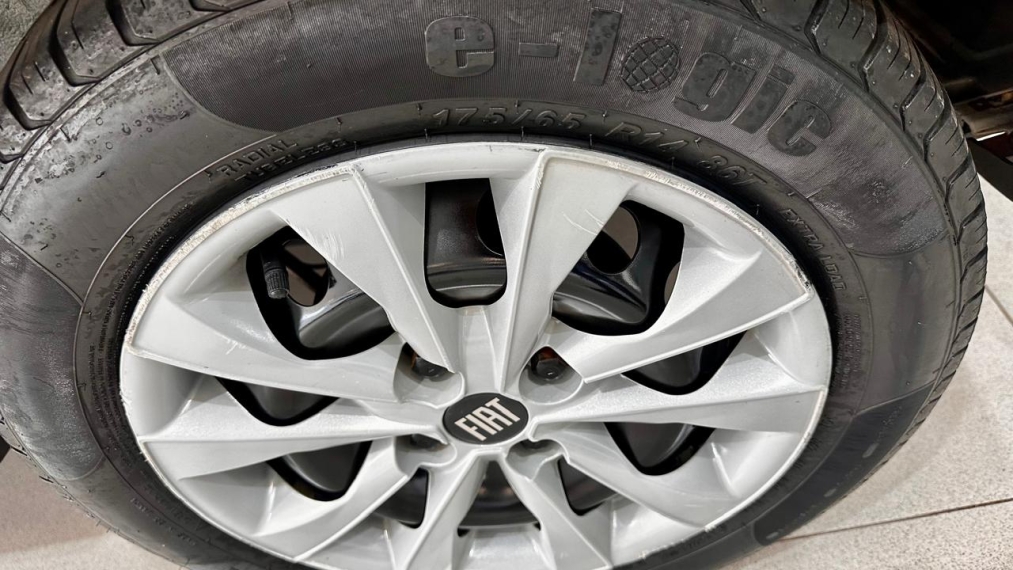 fiat mobi 1.0 evo flex like. manual 9.9 5p 202413