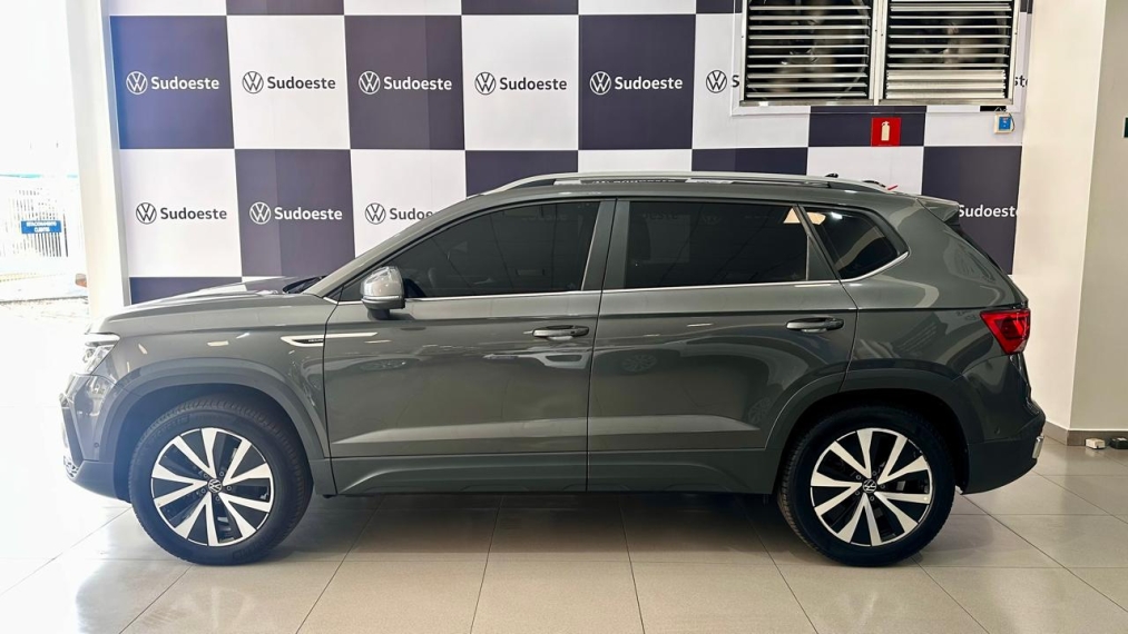 volkswagen taos 1.4 250 tsi total flex highline automatico 1.3 5p 20233