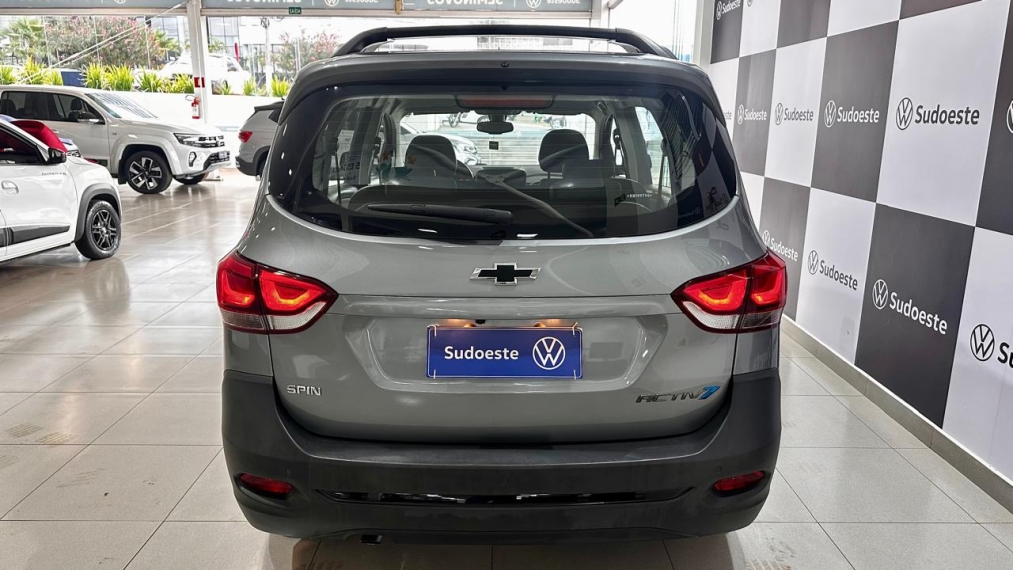chevrolet spin 1.8 activ7 8v flex 4p automatico 5p 20245